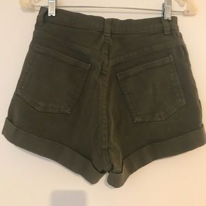 Army green high waisted shorts